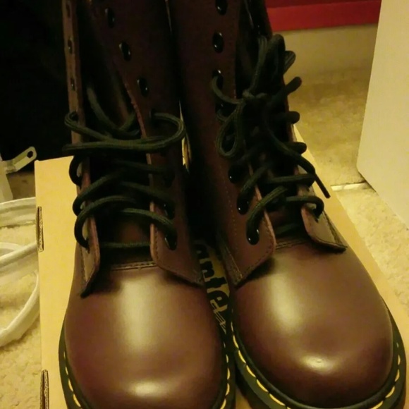 dr.marten boots 1460w purple uk4 us6 - Picture 3 of 3